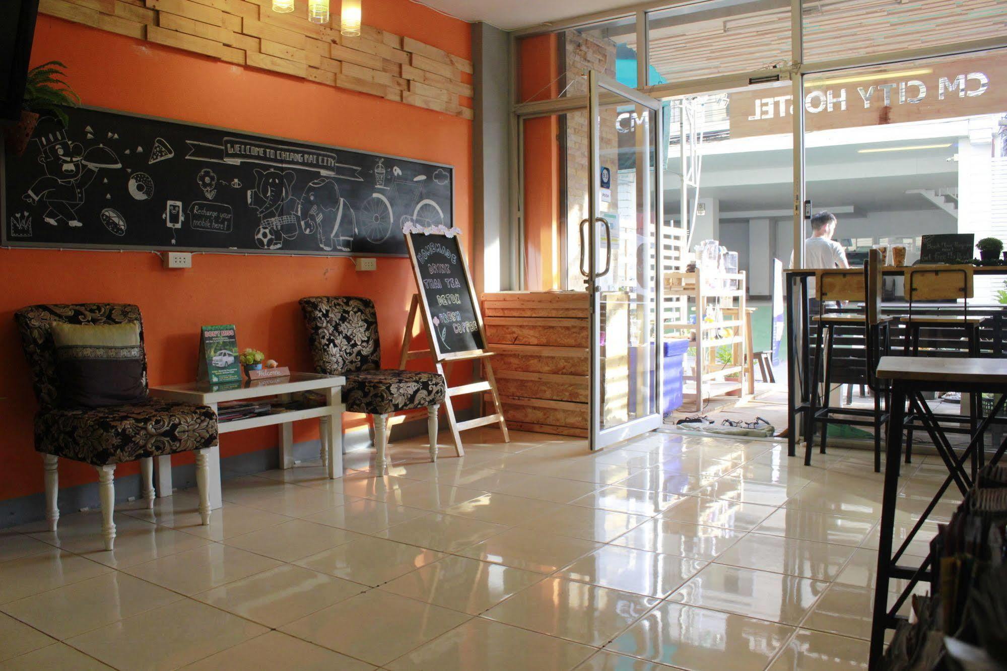 Cm City Hostel Chiang Mai Exterior foto