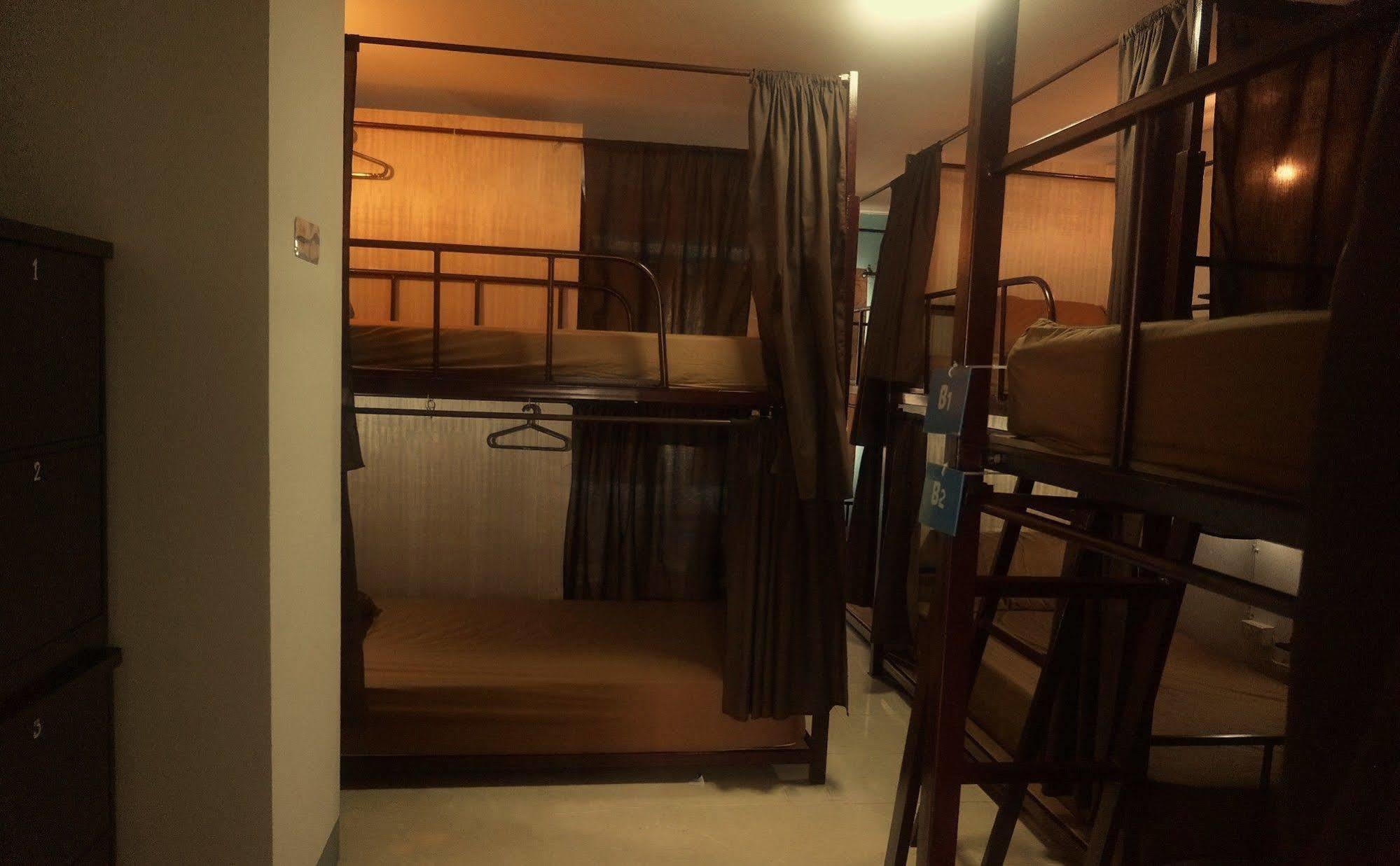 Cm City Hostel Chiang Mai Exterior foto
